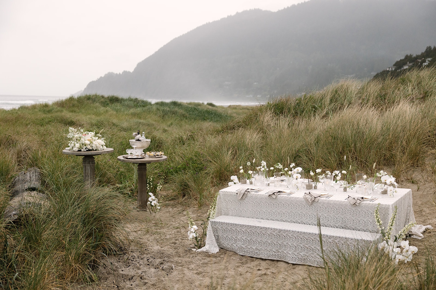 An Oregon coast elopement beach reception set up 